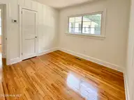 1105 W Washington Avenue, Kinston, NC 28501 — 3-bedroom home, Kinston, NC, photo 24 of 44: IMG_0593