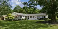 914 Greenhowe Drive, Wilmington, NC 28409 — 5-bedroom home in Pine Valley Estates, Wilmington, NC, photo 1 of 48