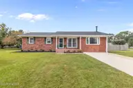 5 Sheffield Road, Jacksonville, NC 28546 — 3-bedroom home in Montclair, Jacksonville, NC, photo 1 of 51