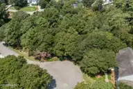 9704 Ashley Place, Emerald Isle, NC 28594 — waterfront lot in Royall Oaks, Emerald Isle, NC, photo 10 of 20: 9704 Ashley Pl