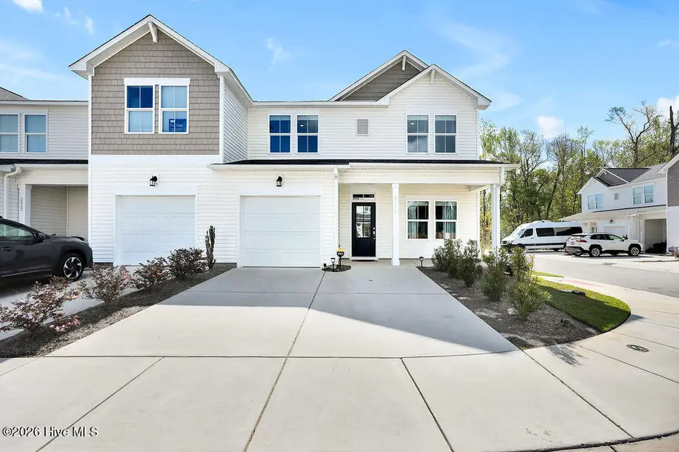 3016 Portico Court, Leland, NC 28451 — 4-bedroom townhome in Bishops Ridge, Leland, NC, photo 1 of 44: 3016PorticoCourt-1