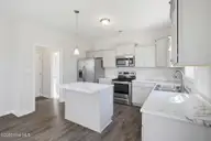 310 Samuel Run Drive, Jacksonville, NC 28546 — 4-bedroom home in Wantland's Ferry @ Towne Pointe, Jacksonville, NC, photo 11 of 37: 11-web-or-mls-310 Samuel Run Dr-10