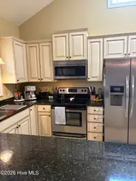 135 Dean Drive, Chocowinity, NC 27817 — 4-bedroom waterfront home in Cypress Corner, Chocowinity, NC, photo 18 of 40: IMG_2298