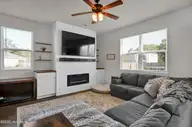 425 Tributary Circle, Wilmington, NC 28401 — 4-bedroom home in Riverside, Wilmington, NC, photo 7 of 33