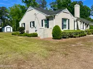202 Pine Street, Whiteville, NC 28472 — 3-bedroom home, Whiteville, NC, photo 13 of 37: IMG_7991