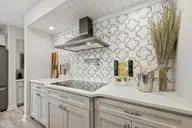 119 Pine Bluff Drive, Morehead City, NC 28557 — 3-bedroom waterfront home in Brandywine Bay, Morehead City, NC, photo 13 of 67: Kitchen