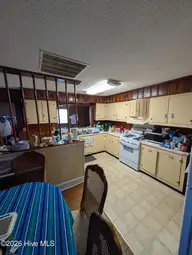 108 S Spence Avenue, Goldsboro, NC 27534 — 2-bedroom home in Hillcrest Farm, Goldsboro, NC, photo 11 of 20: PXL_20251203_153930158.MP