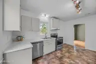 227 Dixie Avenue, Wilmington, NC 28403 — 2-bedroom home in Winter Park, Wilmington, NC, photo 13 of 34: 13_kitchen