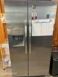 303 E 11th Street, Washington, NC 27889 — 3-bedroom home, Washington, NC, photo 11 of 74: Refrigerator