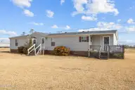 1150 Highway 70 Davis, Davis, NC 28524 — 3-bedroom waterfront manufactured home in Davis Bay, Davis, NC, photo 3 of 49: 10-web-or-mls-1S3A3386