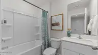 1038 Bayard Wootten Way, New Bern, NC 28562 — 3-bedroom townhome in Clock Road Townhomes, New Bern, NC, photo 22 of 36: 81-custom-DSC_5152