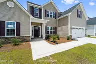 531 Appalachian Trail N, Jacksonville, NC 28546 — 5-bedroom home in Stateside, Jacksonville, NC, photo 2 of 37