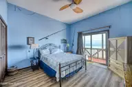 1826 S Shore Drive, Surf City, NC 28445 — 3-bedroom waterfront home in White Hills Beach, Surf City, NC, photo 17 of 59: untitled-23