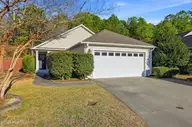 2423 Red Maple Circle, Leland, NC 28451 — 3-bedroom home in The Willows at Leland, Leland, NC, photo 2 of 24: 2_2423_red_maple_cir_002