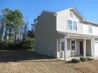 2100 Deerwood Lane, Kinston, NC 28504 — 4-bedroom home in Dogwood Creek, Kinston, NC, photo 3 of 18: 2 LEFT