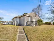 304 Starling Street, Jacksonville, NC 28540 — 4-bedroom home, Jacksonville, NC, photo 3 of 13
