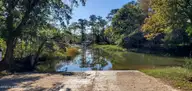 609 Bayshore Drive, Wilmington, NC 28411 — 3-bedroom waterfront home in Bayshore Estates, Wilmington, NC, photo 2 of 14
