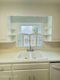 1605 Edgewood Drive, Elizabeth City, NC 27909 — 4-bedroom home in Edgewood, Elizabeth City, NC, photo 8 of 32: Kitchen 3