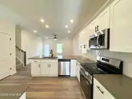 549 Timbercrest Circle SE, Bolivia, NC 28422 — 4-bedroom townhome in Autumn Trail, Bolivia, NC, photo 7 of 37