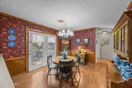 2200 Oakview Drive, New Bern, NC 28562 — 3-bedroom home in Oakview, New Bern, NC, photo 19 of 53: 30-web-or-mls-0C0A6496