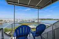 511 Turner Street, Beaufort, NC 28516 — 3-bedroom waterfront townhome, Beaufort, NC, photo 18 of 57: 18-web-or-mls-IMG_0324