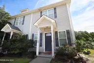 225 Toucan Way, Hubert, NC 28539 — 2-bedroom townhome in Parrot Landing, Hubert, NC, photo 5 of 5: IMG_8900