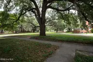2940 Oleander Drive 2c, Wilmington, NC 28403 — 1-bedroom condo in Oleander Court Condominiums, Wilmington, NC, photo 5 of 29