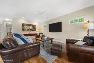 422 Settlers Lane, Kure Beach, NC 28449 — 4-bedroom home in Kure Beach Village, Kure Beach, NC, photo 8 of 44
