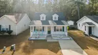 3607 Elizabeth Avenue, New Bern, NC 28562 — 2-bedroom home in Surrey Downs, New Bern, NC, photo 2 of 25: 5-web-or-mls-DJI_0212