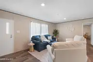 860 Yaupon Drive SW, Calabash, NC 28467 — 3-bedroom manufactured home in Clariday Estates, Calabash, NC, photo 3 of 32