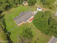 187 Old Folkstone Road, Holly Ridge, NC 28445 — 3-bedroom home, Holly Ridge, NC, photo 6 of 60: 21-web-or-mls-16