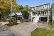 415 S 6th Street, Wilmington, NC 28401 — 4-bedroom home in Downtown, Wilmington, NC, photo 3 of 46: 2_img_8371