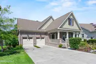 908 Bedminister Lane, Wilmington, NC 28405 — 4-bedroom home in Landfall, Wilmington, NC, photo 2 of 60
