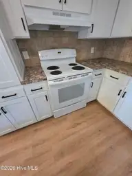 401 N Lincoln Street, Benson, NC 27504 — 3-bedroom home, Benson, NC, photo 12 of 73