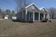 902 Nashville Road, Rocky Mount, NC 27803 — 2-bedroom home, Rocky Mount, NC, photo 2 of 6: 902 Nashville Rd