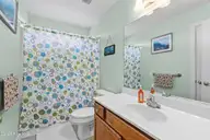 2108 Aydlett Drive, Elizabeth City, NC 27909 — 3-bedroom waterfront home in Herons Ridge, Elizabeth City, NC, photo 21 of 33: Hall Bath