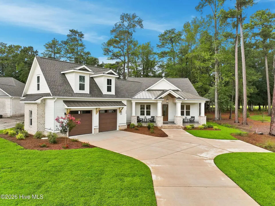 208 E Winding Way, Wallace, NC 28466 — 3-bedroom home in River Landing, Wallace, NC, photo 1 of 72