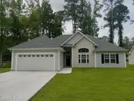 521 Vineland Drive, Whiteville, NC 28472 — 3-bedroom home in Runnymeade, Whiteville, NC, photo 1 of 26