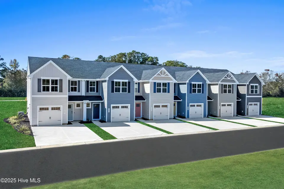 2069 Lewis Creek Circle NE, Winnabow, NC 28479 — 3-bedroom townhome in Bell Creek, Winnabow, NC, photo 1 of 24