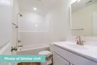 232 Sandy Cove Lane, Sneads Ferry, NC 28460 — 3-bedroom townhome in Beachside Commons, Sneads Ferry, NC, photo 23 of 35: Full Bath