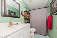 206 Kenneth Boulevard, Havelock, NC 28532 — 4-bedroom home in Havelock Park, Havelock, NC, photo 18 of 34: MasterBath