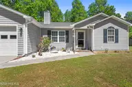 106 Ellen Court, Jacksonville, NC 28540 — 3-bedroom home in Pine Forest Acres, Jacksonville, NC, photo 3 of 34: 3_dsc_1963