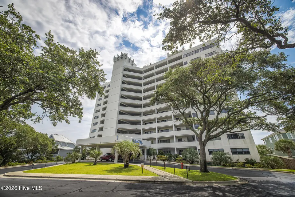 1080 Saint Joseph Street Apt 10b, Carolina Beach, NC 28428 — 1-bedroom waterfront condo in Harbor Oaks Condominiums, Carolina Beach, NC, photo 1 of 35