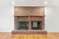 238 Shannon Drive, Wilmington, NC 28409 — 3-bedroom waterfront home in Shalamoor, Wilmington, NC, photo 15 of 75: 15_living room