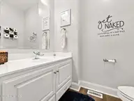 42 Ketch Drive, Swansboro, NC 28584 — 2-bedroom townhome in Hammocks Port Swansboro, Swansboro, NC, photo 15 of 44