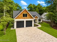 138 Mimosa Boulevard, Pine Knoll Shores, NC 28512 — 4-bedroom home in Pine Knoll Association, Pine Knoll Shores, NC, photo 3 of 50: Front of house 3