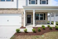 2019 Minnette Circle, New Bern, NC 28562 — 3-bedroom home in West New Bern, New Bern, NC, photo 2 of 43: 5-web-or-mls-DSC_1117_1