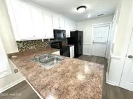 2556 Pond Drive N, Wilson, NC 27896 — 2-bedroom home in Newton Pond, Wilson, NC, photo 7 of 16: IMG_1202