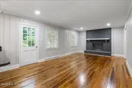 1907 Sedgefield Drive, Kinston, NC 28504 — 4-bedroom home in Sedgefield Forest, Kinston, NC, photo 18 of 34: 18-1907 Sedgefield Dr-18
