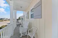 127 Ocean Boulevard W, Holden Beach, NC 28462 — 4-bedroom waterfront home in Holden Beach, Holden Beach, NC, photo 15 of 72: 127OceanBlvdW - 18